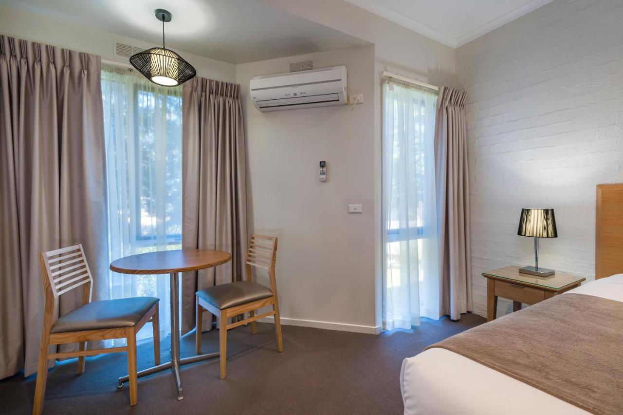 Comfort Inn Coach & Bushmans Seymour Esterno foto